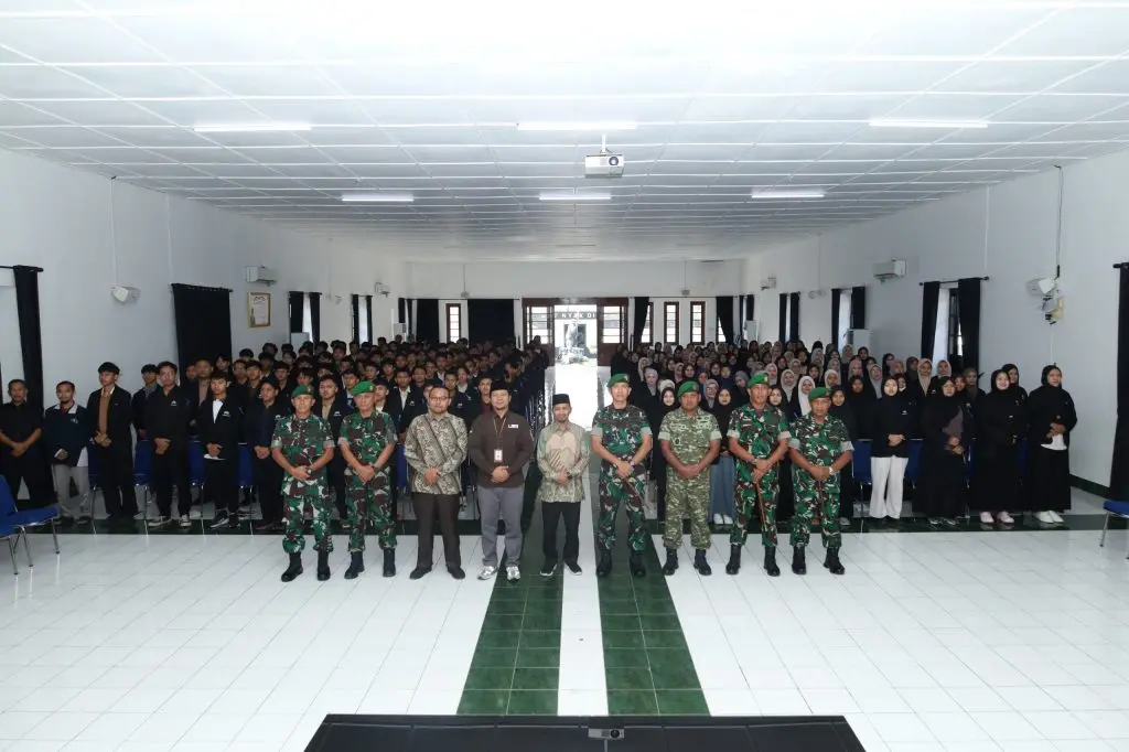 Retret Bela Negara UMY: Bentuk Mahasiswa Disiplin dan Tangguh