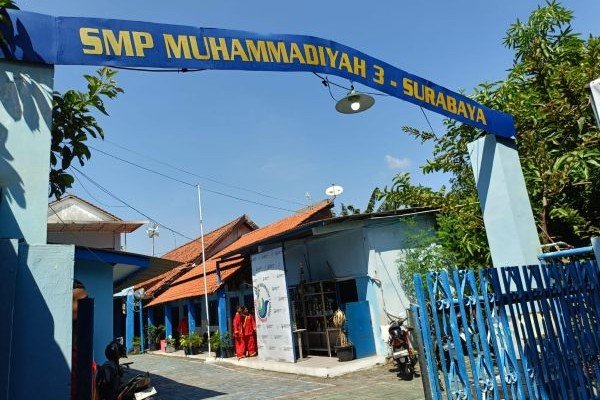 Mutiara di Balik Pencakar Langit, Kisah SMP Muhammadiyah Menembus Akreditasi A Setelah 18 Tahun