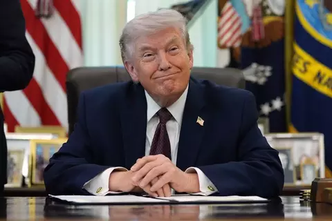 Trump Ancam Hancurkan Listrik Iran, Teheran Balas Sindiran Keras