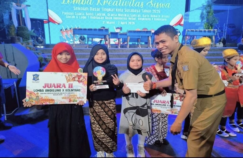 Kolaborasi Angklung, Kolintang, dan Nasyid, Siswa SD Musix Surabaya Raih Juara 2 di Lomba Kreativitas Kota Surabaya