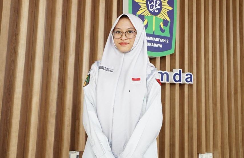 Tangis Haru di Ruang Tamu, Merci Wujudkan Mimpi Masuk Kedokteran Unair Lewat SNBP