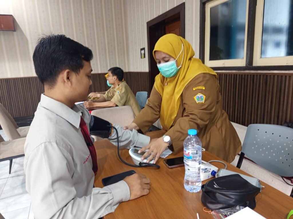 Sambut Milad ke-31, SD Muhammadiyah 1 GKB Adakan Cek Kesehatan Gratis