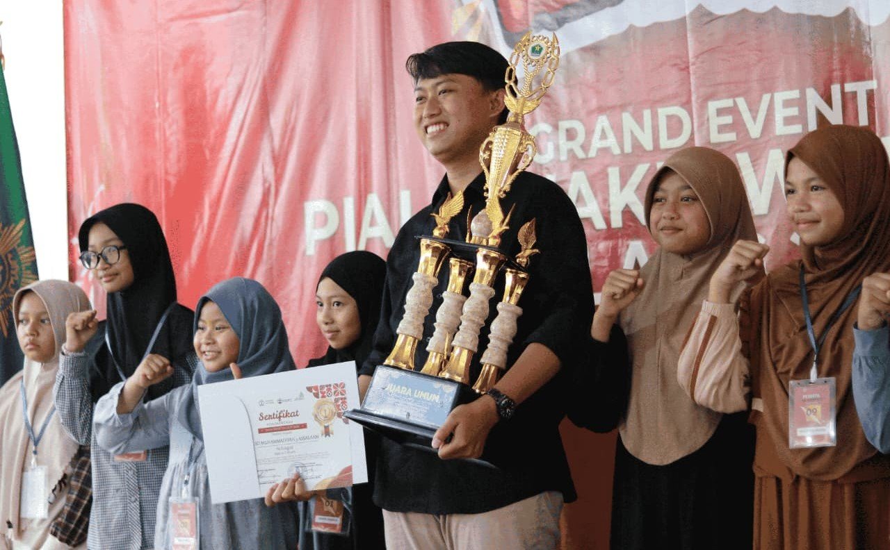 SD Mumtas Raih Juara Umum Grand Event Wakil Wali Kota Malang