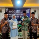 SDMM Raih Penghargaan Sekolah dengan Peningkatan Jumlah Siswa