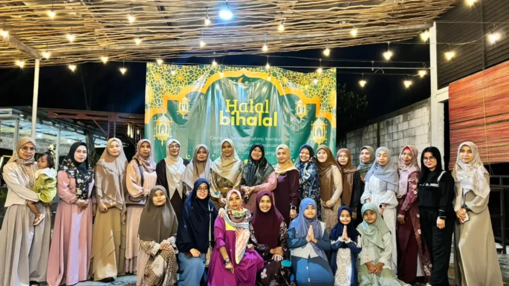 Halalbihalal Warga RT 33 Grand Masangan Sukodono Perkuat Kerukunan dan Kepedulian Sosial