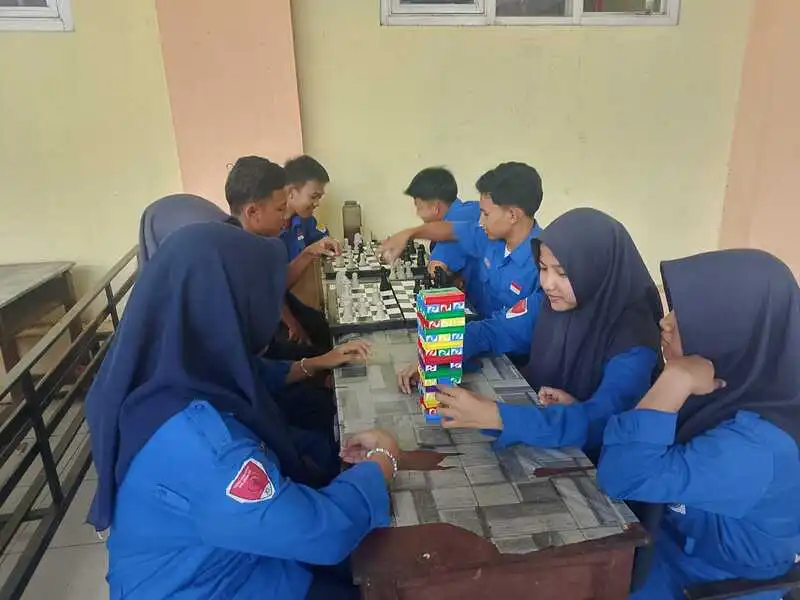 Sekolah Sediakan Permainan Edukatif, Siswa SMK Matig Antusias Kurangi Penggunaan Gadget