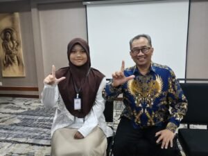 Siswa Spemdalas Ukir Prestasi Nasional, Karya “Desir Pesisir Bandar Grisse” Antarkan Azza Alzena Jadi Juara