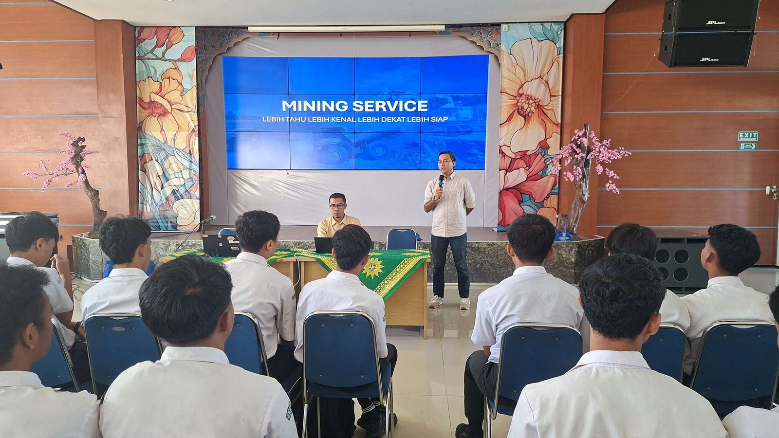 SMK Muhammadiyah 1 Kepanjen Siapkan Lulusan Unggul Lewat Pemantapan Karir Bersama PT Hillconjaya Sakti