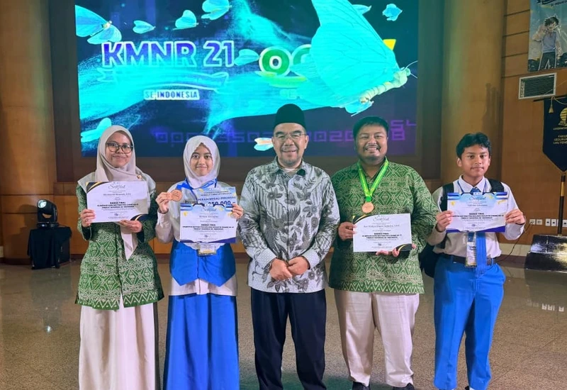 Kompak Berprestasi, Guru dan Siswa Spemdalas Sabet Medali Nasional