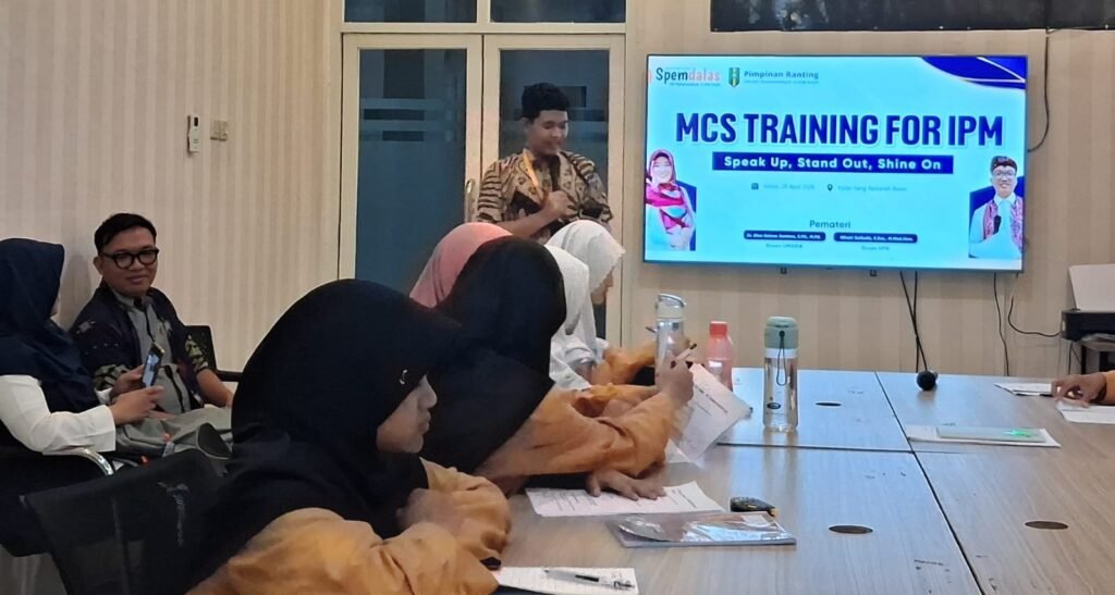 Speak Up, Stand Out, Shine On: Spemdalas Siapkan Kader Pemimpin Percaya Diri