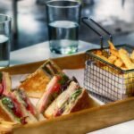 Remaja dan Fast Food: Gaya Hidup Praktis yang Diam-Diam Memicu Obesitas