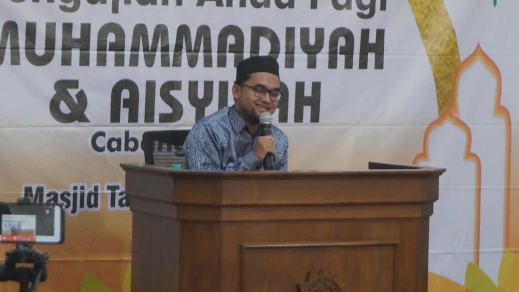 Empat Pilar Sederhana Menuju Bahagia Dunia, Pesan Mendalam Kajian Ahad Pagi Cabang Gresik