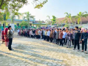 Warna-Warni Jawa Timuran Siswa di Hari Kartini SD Muda Karisma