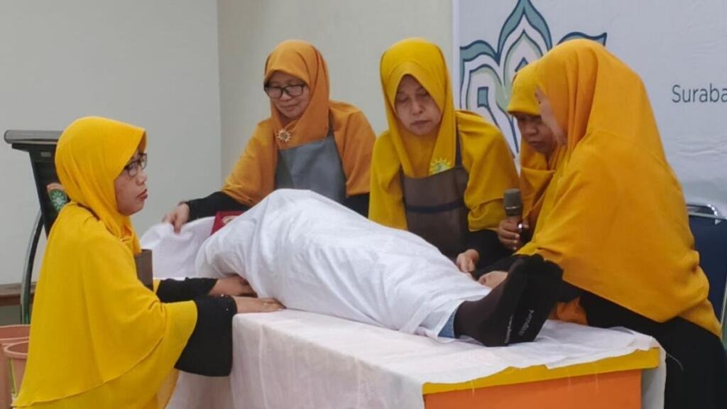 Gelar Pelatihan Perawatan Jenazah, PDA Surabaya Perkuat Peran TPJTA di Tingkat Cabang