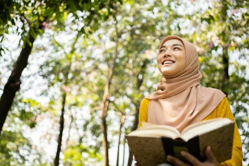 Makna Hayyin, Layyin, Qorib, Sahl dalam Islam dan Akhlak