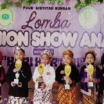 Lomba Fashion Show PAUD Aisyiyah Bungah Meriahkan Hari Kartini