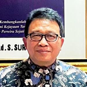 Melampaui AI: Membangun Generasi Ulul Albab dengan Kecerdasan Ekosistem