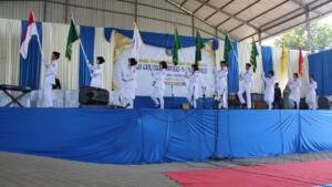 Paskibra SMK Muhammadiyah 4 Glenmore Kibarkan Panji Kehormatan, Kobarkan Semangat Kader Persyarikatan