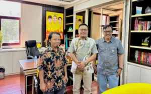 PWMU.CO dan DPRD Surabaya Bahas Peran Media dan Pemberdayaan Umat