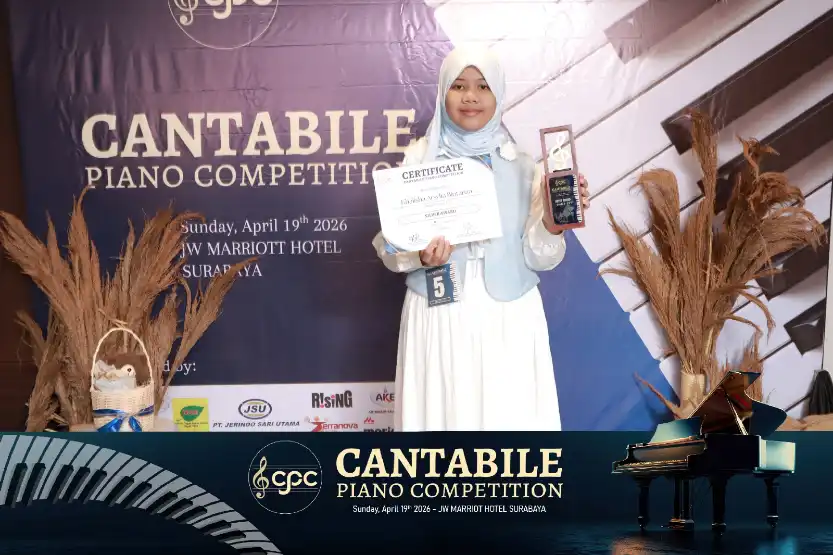 Bakat Cilik Berprestasi! Siswa SD Muhammadiyah 1 Krian Raih Gold dan Silver di Lomba Musik Tingkat Nasional