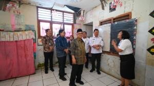 Revitalisasi SD Negeri Sinuian Hadirkan Ruang Belajar Layak dan Gerakkan Ekonomi Lokal