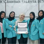 Mahasiswa UMS Kembangkan Wastra Ecoprint Ramah Lingkungan Berbasis Daun Alami