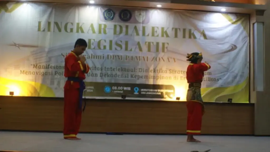 Tapak Suci Warnai Pembukaan Lingkar Dialektika Legislatif DPM PTMAI Zona V di UMLA