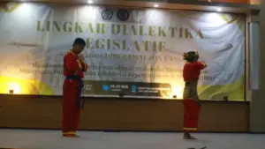 Tapak Suci Warnai Pembukaan Lingkar Dialektika Legislatif DPM PTMAI Zona V di UMLA