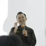 Masjid Bukan Tempat Sepi, Dai Muda Ini Ajak Anak Muda Kembali