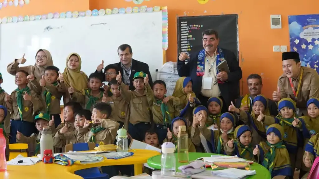 SD MICA Menjadi Tuan Rumah Education Dialogue Internasional: Sambut Delegasi Kementerian Pendidikan Palestina