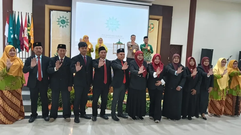 15 Pengurus Posbakum PDA Gresik Dikukuhkan saat Milad ke-109 Aisyiyah