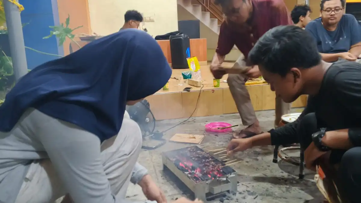 Asap dari Basement Smamita, Hangat Kebersamaan Menyambut Iduladha 1447 H