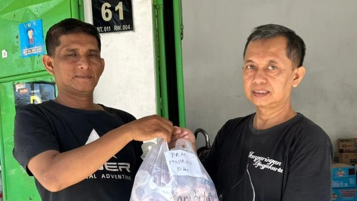 Dari 6 Sapi dan 5 Kambing, KLL Lazismu RSMAD Salurkan Kurban kepada Berbagai Penerima Manfaat (2)