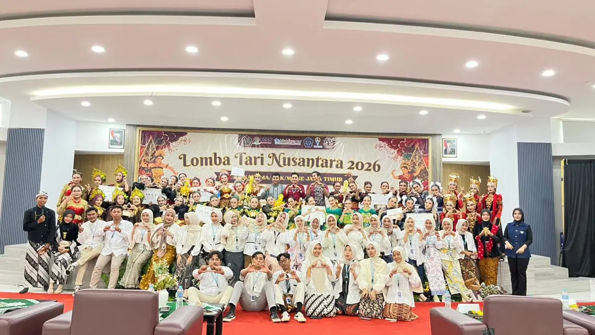 Pikat Belasan Sekolah se-Jatim, Hima PGSD Umla Sukses Gelar Lomba Tari Nusantara