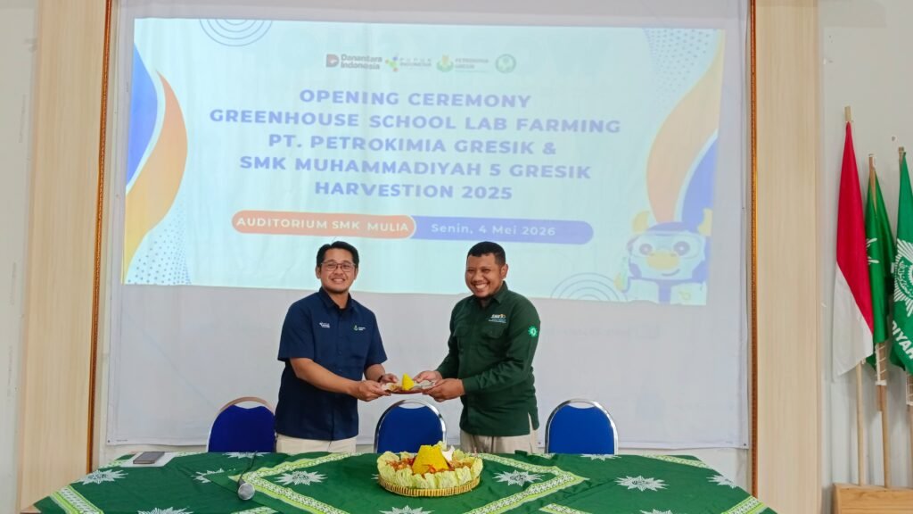 Pembukaan Greenhouse School Lab Farming di SMKM 5 Gresik Perkuat Kolaborasi Pendidikan dan Industri