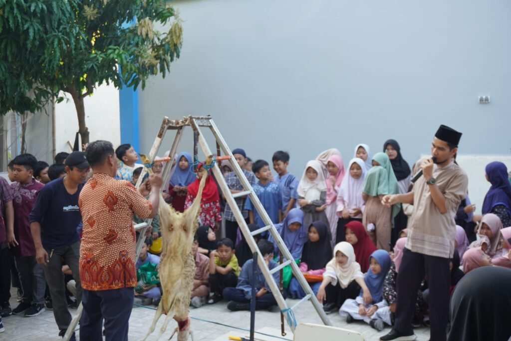 Dari Tiga Kambing ke Sepiring Kebersamaan, Simulasi Idul Adha Berlian Primary School Penuh Cerita dan Makna