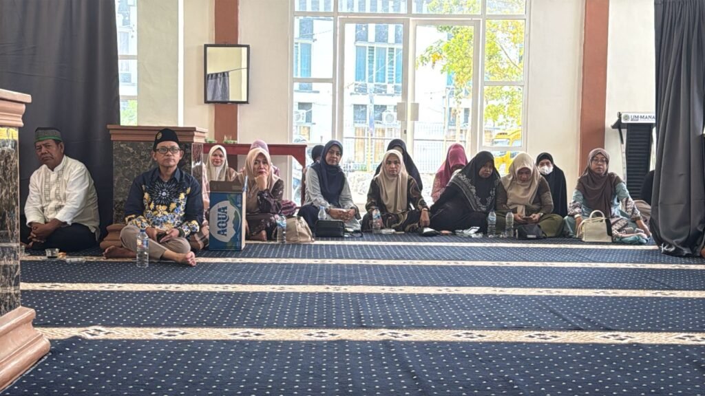 Kajian di UM-Manado: Kyai Saad Ibrahim Dorong Kampus Unggul dalam Agama dan Sains