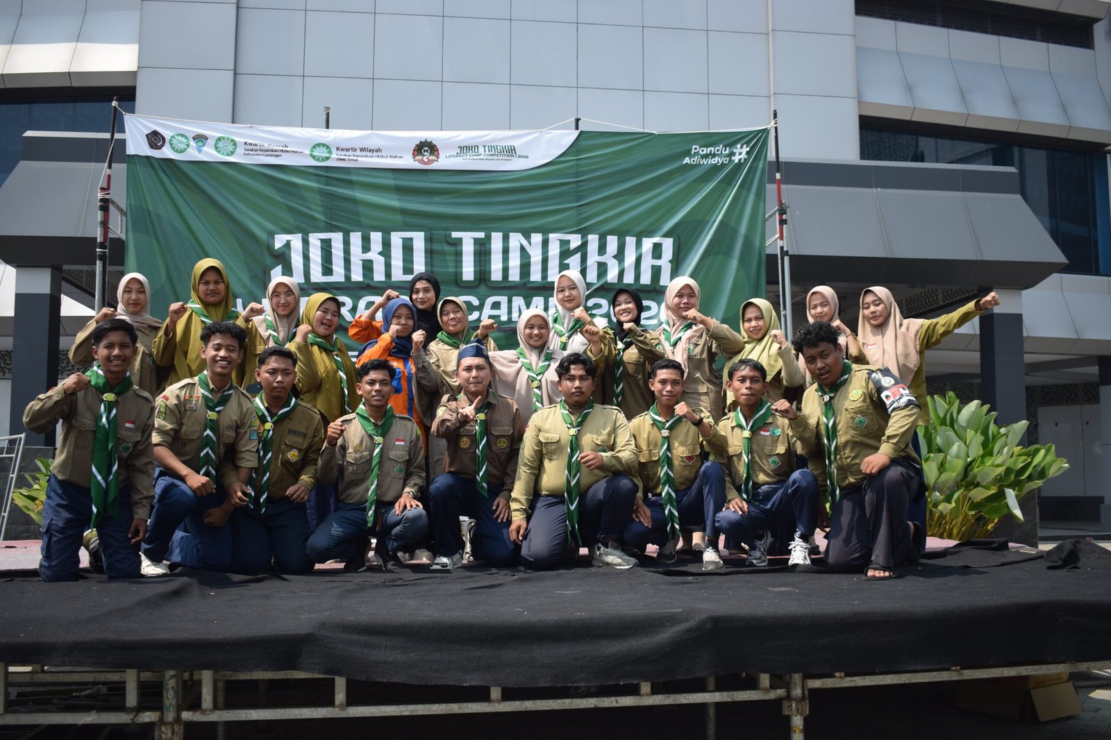 Usai Kemah, Panitia Joko Tingkir Literacy Camp Gelar Evaluasi dan Bersih Area