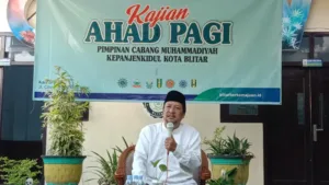 Kajian Ahad Pagi PCM Kepanjenkidul Perkuat Spiritualitas Warga Muhammadiyah