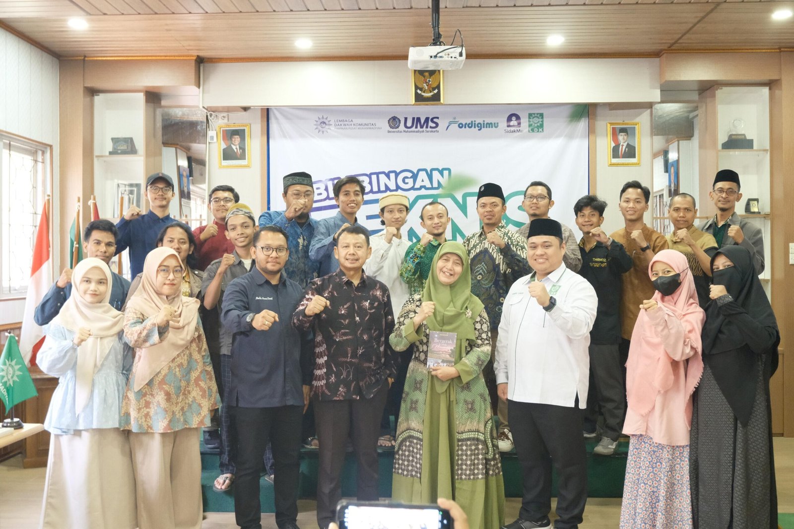 Ketua LDK PP Muhammadiyah Resmi Buka Bimtek Forum Dai Digital Muhammadiyah di UMS