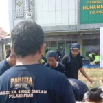 Juleha Dampingi Penyembelihan Kurban di Masjid KH Ahmad Dahlan