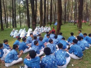 LDK PR IPM SMPM 12 Paciran Digelar di Pacet, Inilah Rundown Acaranya