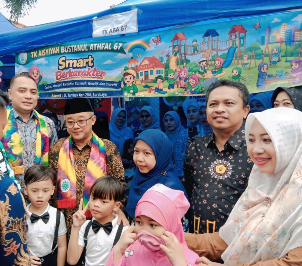 dr Zuhrotul Mar’ah bersama Wakil Ketua PDM Kota Surabaya Dukung Pemberdayaan Masyarakat Masjid Al-Islam