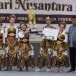 SMAN 1 Kebomas Raih Juara 1 Lomba Tari Nusantara Se-Jawa Timur 2026