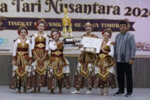 SMAN 1 Kebomas Raih Juara 1 Lomba Tari Nusantara Se-Jawa Timur 2026