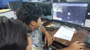Santri Ponpes Karangasem Paciran Lamongan Kenali Falak Modern Berbasis Teknologi Digital