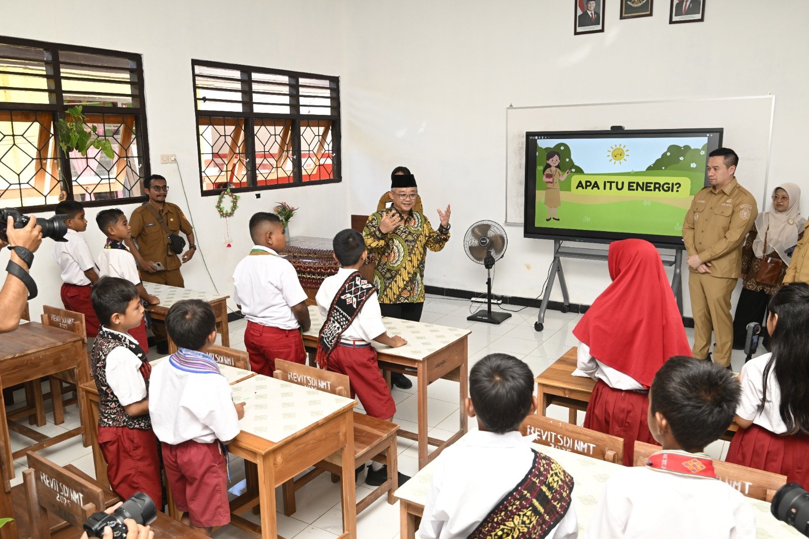 Komitmen Wujudkan Pendidikan Bermutu untuk Semua, Digitalisasi Sentuh 9 Ribu Sekolah di NTT