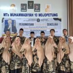 Peringati Hardiknas, MTs Muhammadiyah 10 Boarding School Pertegas Branding sebagai Madrasah Unggul