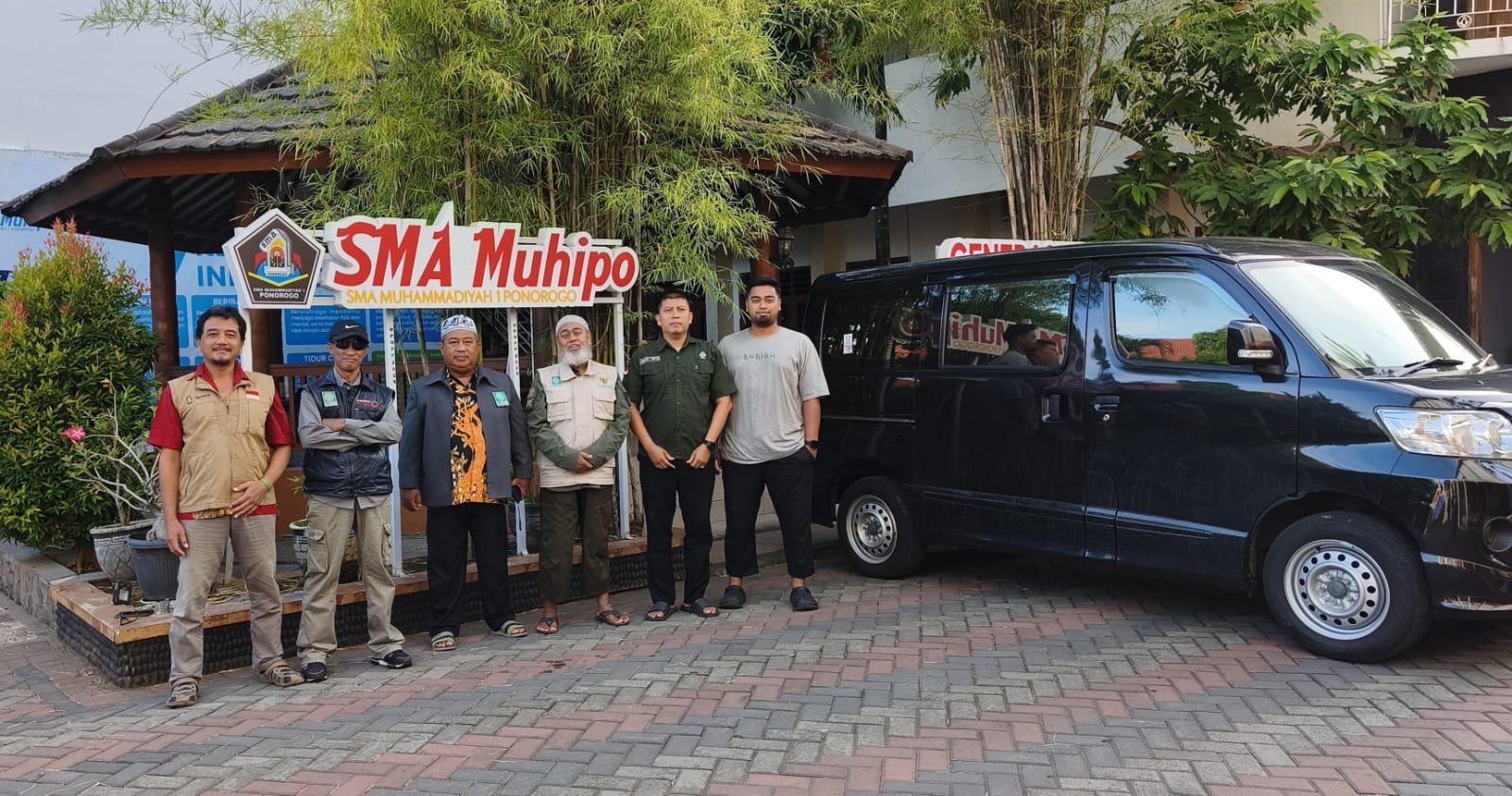 Tim LDK PWM Transit Sejenak di SMA Muhammadiyah 1 Ponorogo untuk Meneruskan Dakwah