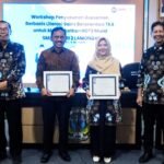 Prof Dr Atok Miftachul Hudha MPd: Dari Muhammadiyah Untuk SMA Negeri 2 Lamongan